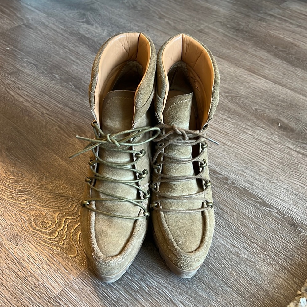 $20 Cleaning out my closet sale!